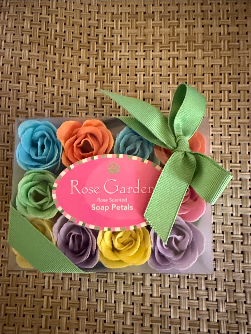 NIB Passport Collection Rose Flowered Soap Petals - fragrance light rose